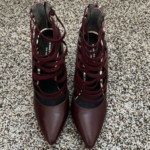 Kenneth Cole New York Heels
